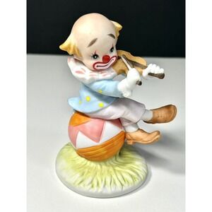 Vintage Lefton Clown Figurine Playing Violin Decorative Figure